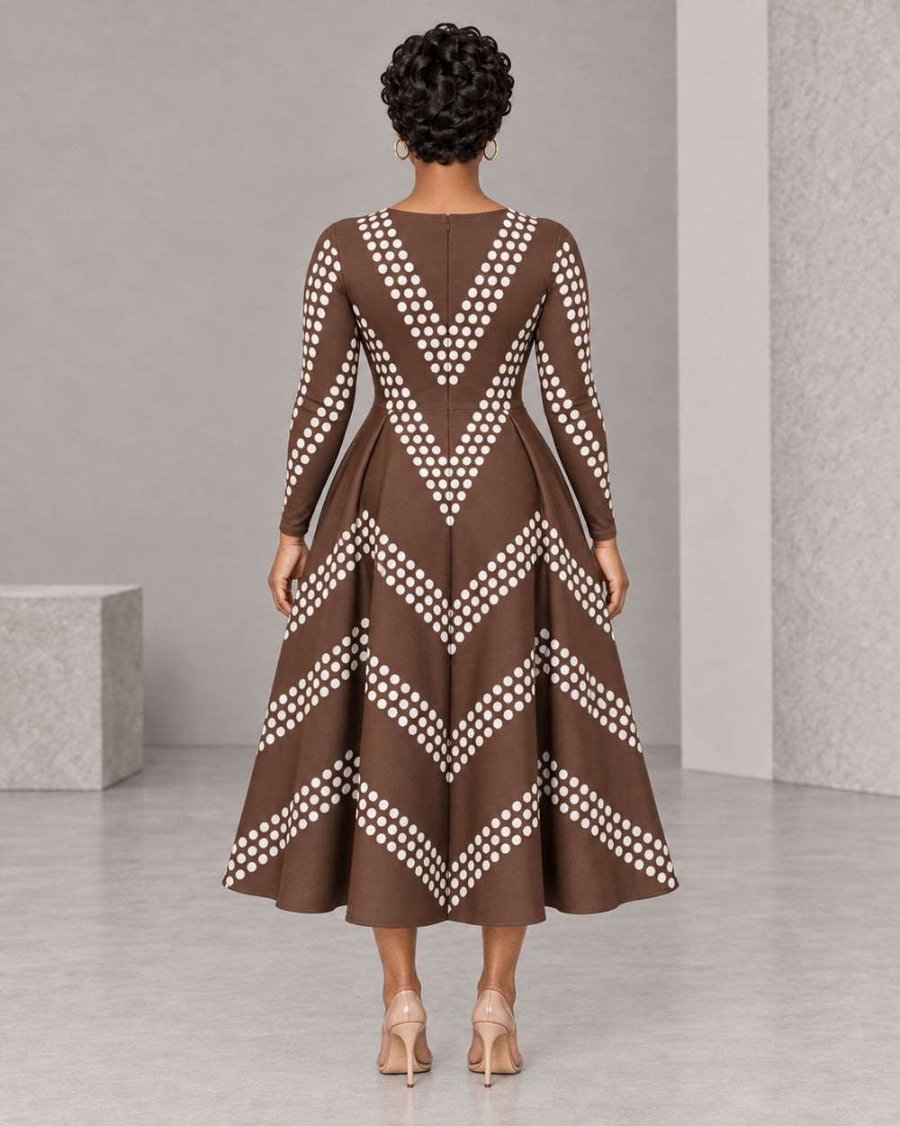 Coffee zigzag pleated maxi dress, back view