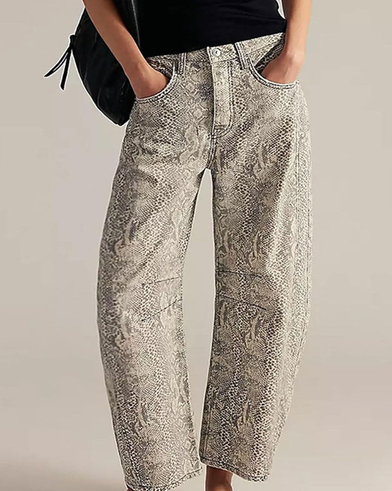 Pattern Shift Cropped Barrel Denim Jeans